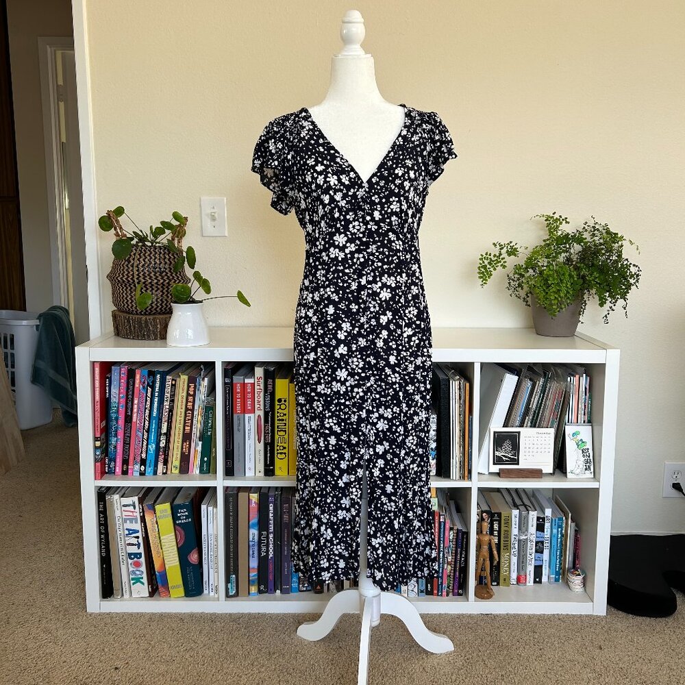 GAP - Flutter sleeve floral midi dress
